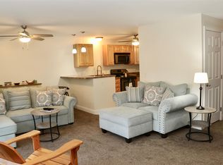 4 Deer St APT 5, Tilton, NH 03276