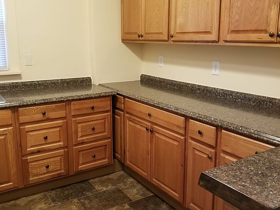 5th image of 5025 E 29th Ave