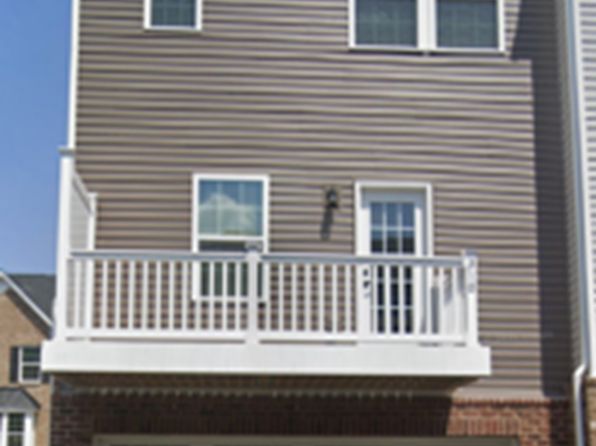 310 Abacot Way