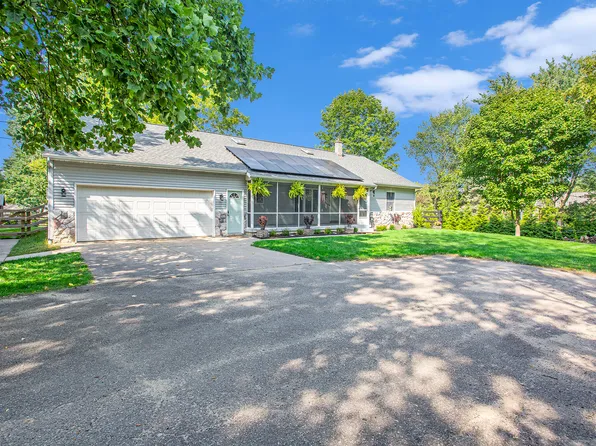 6950 Kalamazoo Ave SE, Caledonia, MI 49316