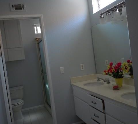 3rd image of 28120 Orangegrove Ave