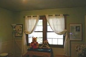 4th image of 15214 Lakewood Dr