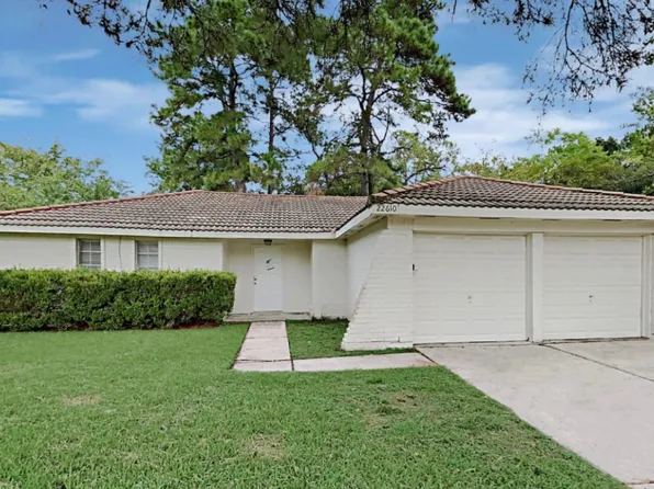 1202 Wunsche Loop, Spring, TX 77373