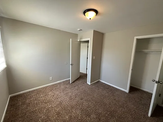 2293 Arrowwood Dr — Photo 17