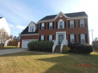109 Meadow Fox Rd, Holly Springs, NC 27540