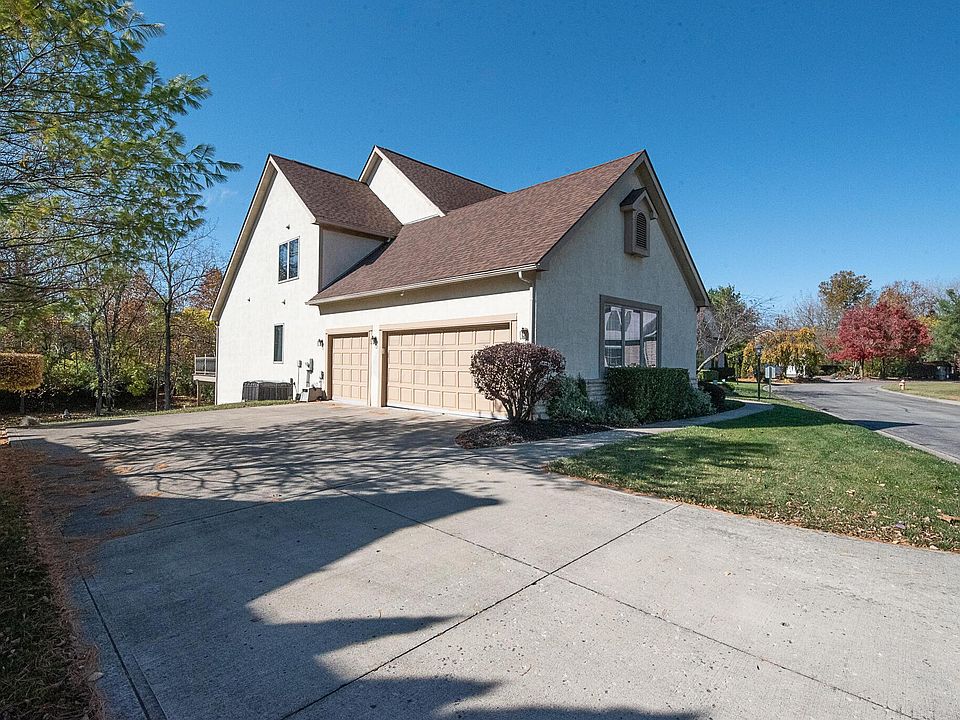 2067 Scioto Pointe Dr, Columbus, OH 43221 Zillow