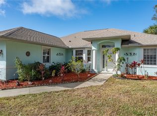 826 Iris St, Sebastian, FL 32958