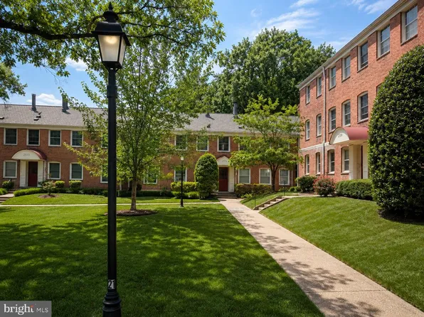 2511 Arlington Blvd APT 101, Arlington, VA 22201