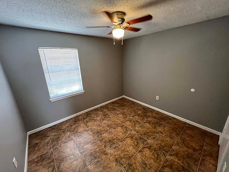 5057 Baker Blvd — Photo 15