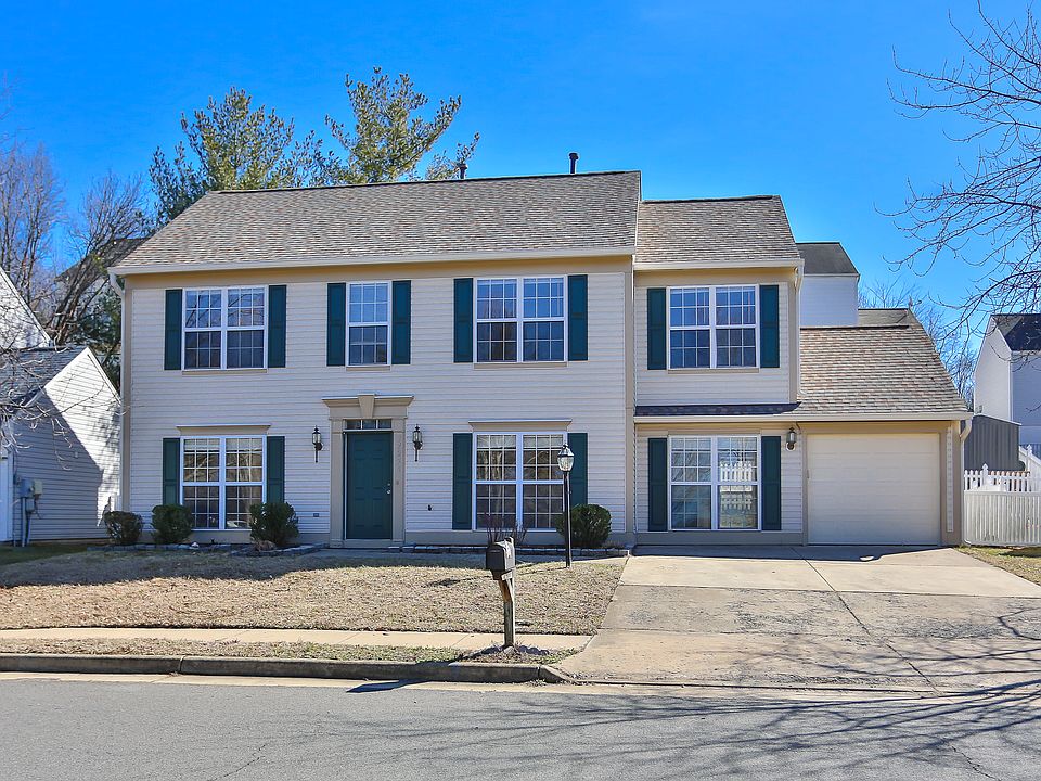 1st image of 17259 Larkin Dr
