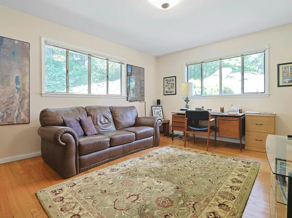 4650 Livingston Avenue image 17 of 27