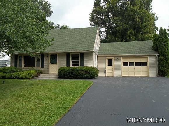 1st image of 112 Green Acres Dr