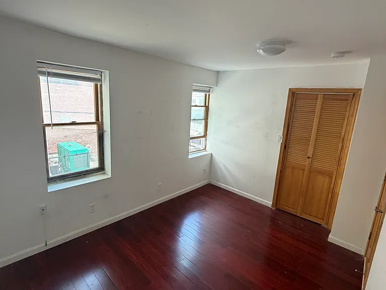 1028 Brandywine St — Photo 9
