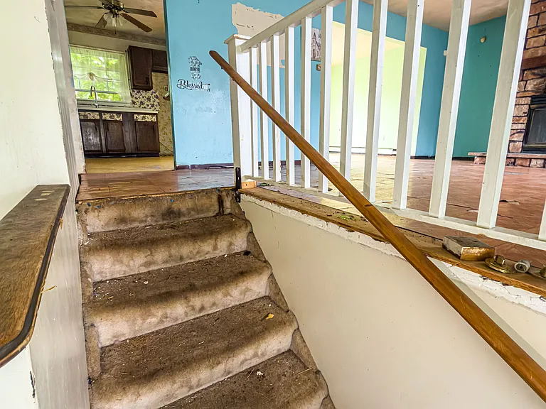 161 Pentagon Cir — Photo 15
