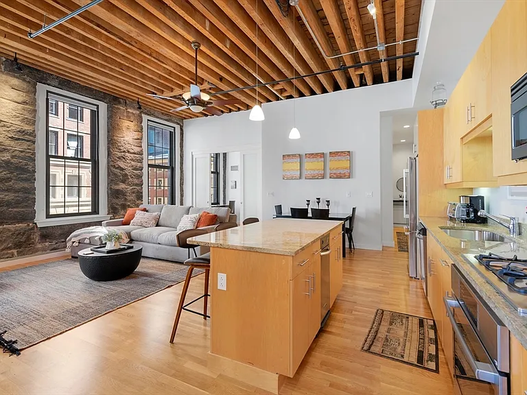101 Broad St #2C — Photo 10