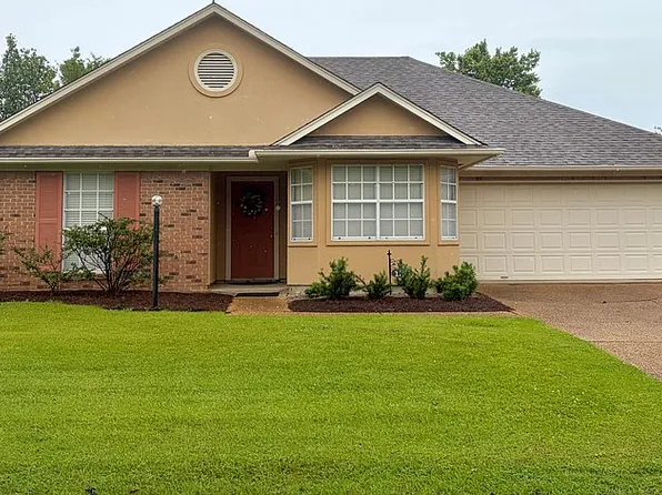 123 Villa Way, Clinton, MS 39056