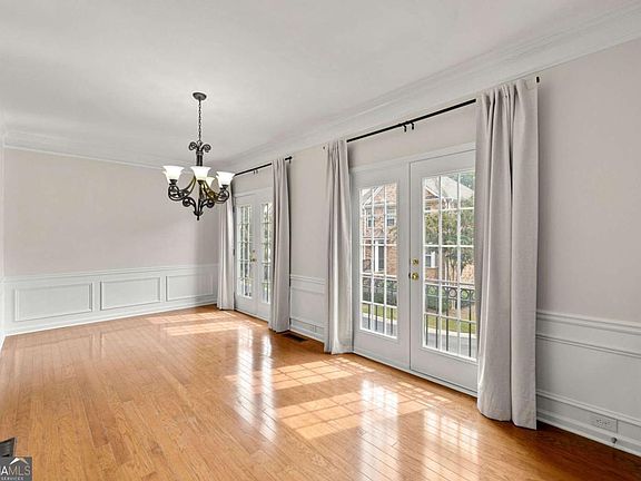 5th image of 10870 Brunson Dr