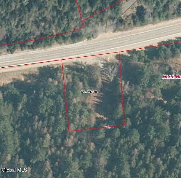 3rd image of 1826 Blue Ridge Road