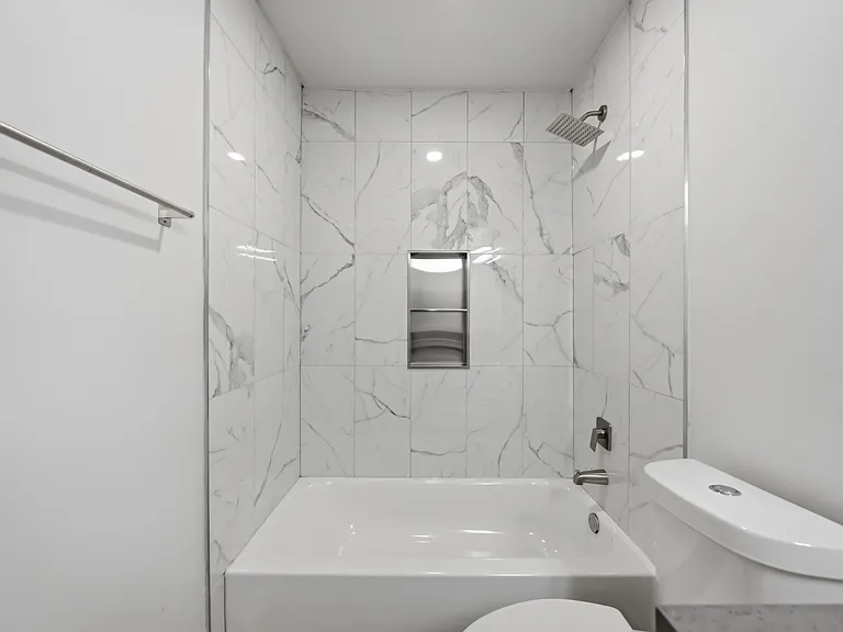 2121 Hepburn St #1212 — Photo 11