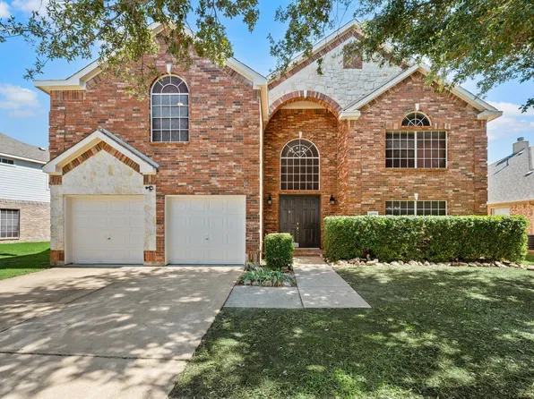 5272 W Cove Way, Grand Prairie, TX 75052