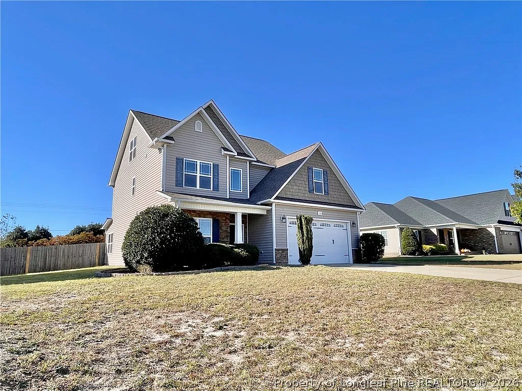 3 bed, 2.5 bath, 2530 sqft, $2,000 — Photo 3