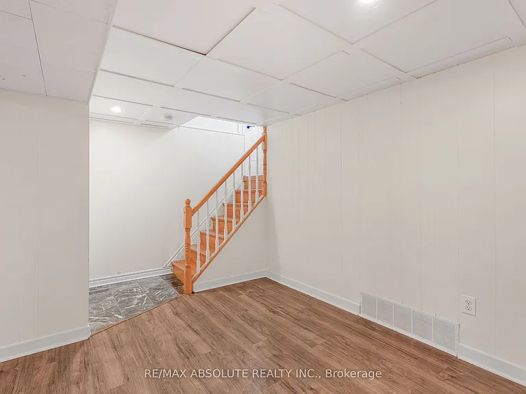 731 Borthwick Ave — Photo 17