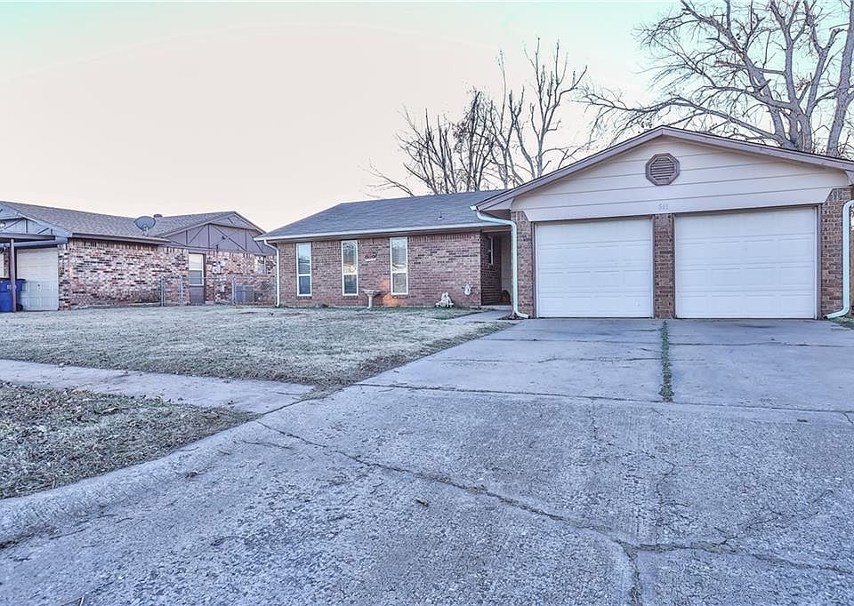 1st image of 541 S Woodland Dr