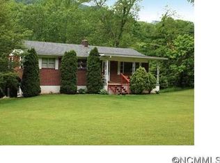 17365 Great Smoky Mountain Expy, Waynesville, NC 28786