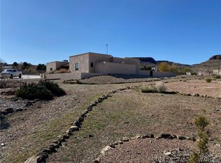 525 Lomas Flojas St, Kingman, AZ 86409