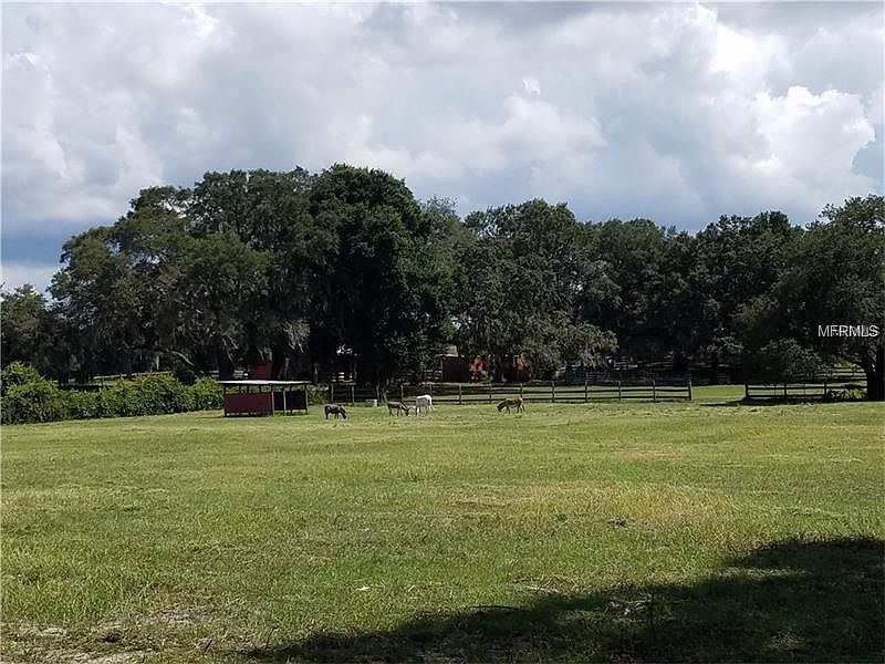 2nd image of 16433 Sandhill Rd