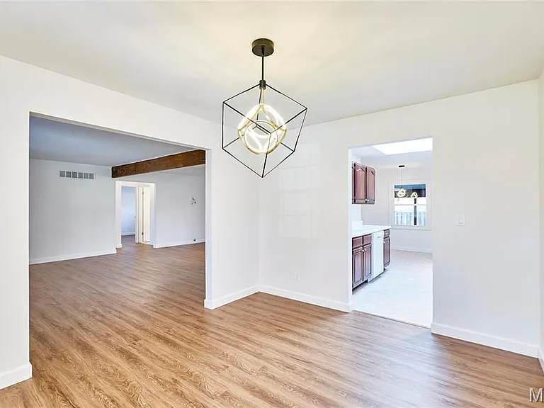 415 Trail Grove Ct — Photo 15