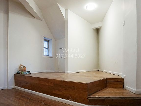4th image of 379 S 1st St #1
