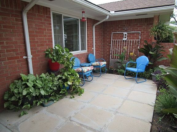 5th image of 1405 S Eric Ave