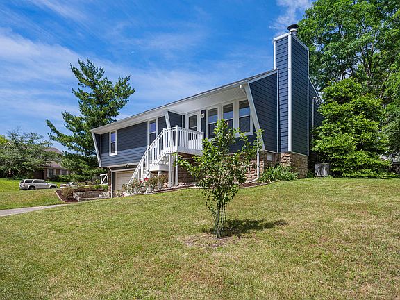 3rd image of 3845 Lee Adams Ln