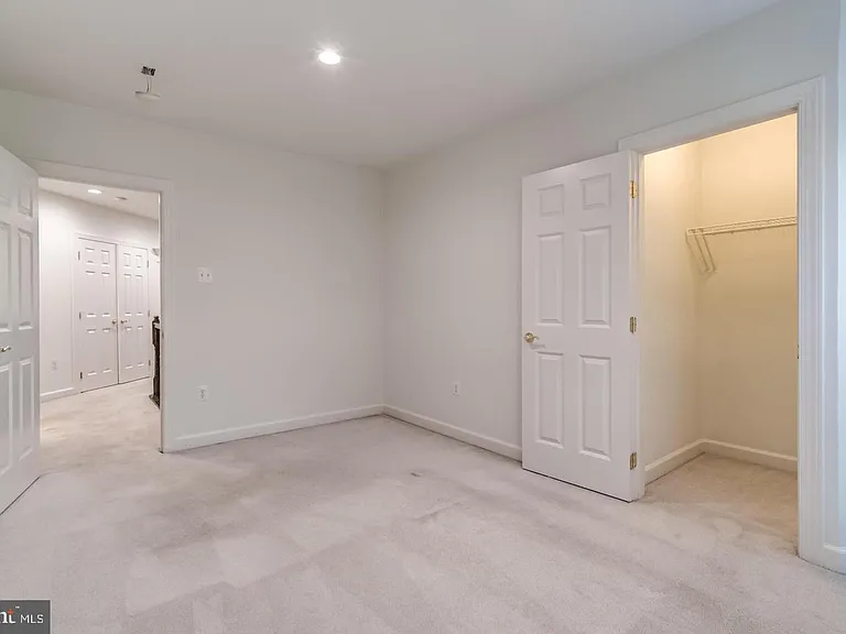 24909 Pinebrook Rd — Photo 24