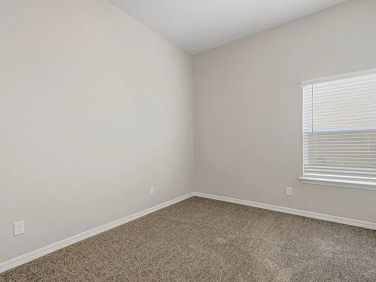 13349 Cinderford Ave — Photo 24