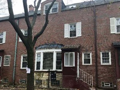 3303 W Hollywood Ave, Chicago, IL, 60659