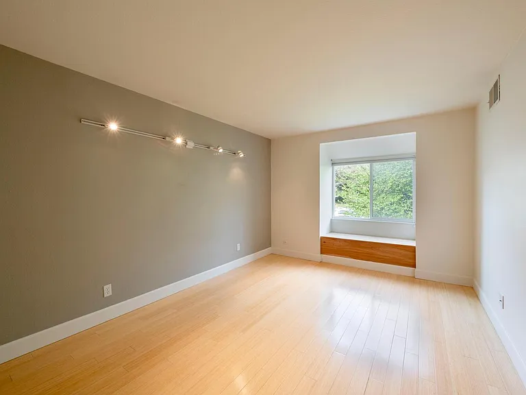 1174 S Foothill Dr #432 — Photo 18
