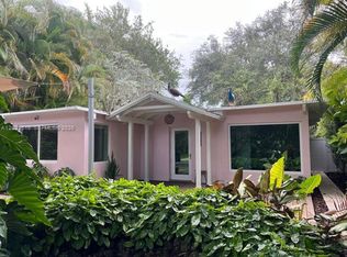 6851 SW 77th Ter, South Miami, FL 33143