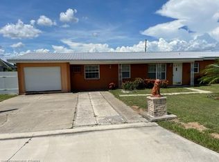 629 N Lakeview Rd, Lake Placid, FL 33852