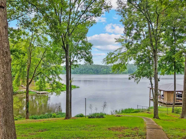 55 Christa Cir, Shelby, AL 35143