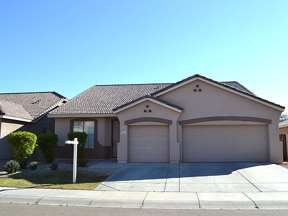 2nd image of 4931 W Magdalena Ln