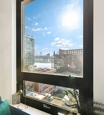 Rented by MNS | media 18