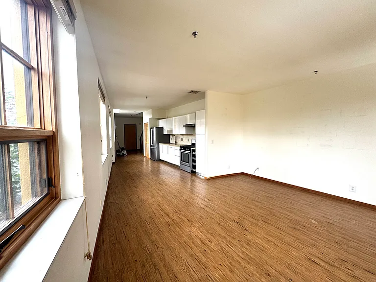 2229 NW Savier St #5 — Photo 9