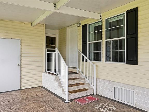 5th image of 3519 70TH AVENUE E