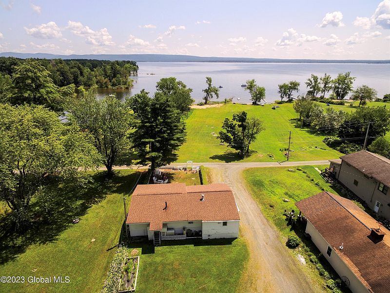 3rd image of 157 Gilbert Road