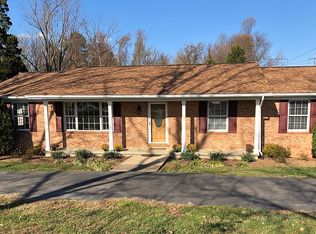 213 Hope Rd, Stafford, VA 22554