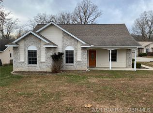 101 Wellington Ct, Gravois Mills, MO 65037