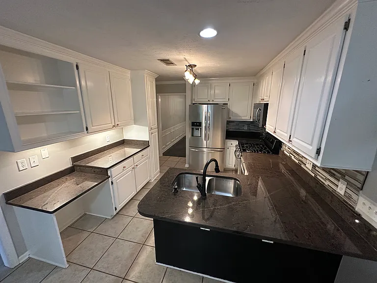 211 Clark Farms Rd — Photo 9
