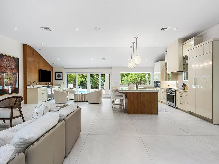 11863 Lake Shore Pl — Photo 13